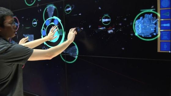 интерактивни стени