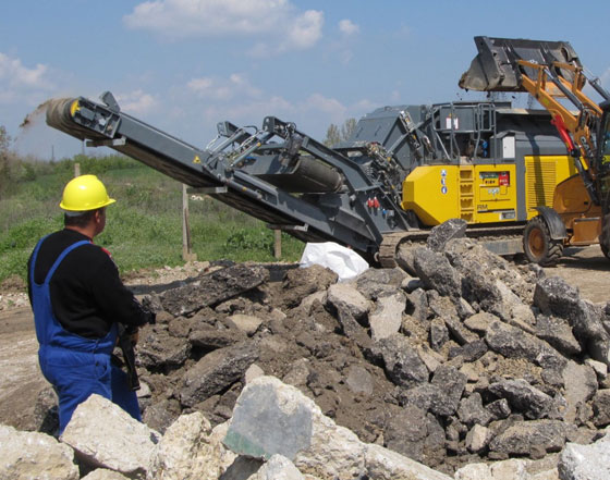 stroitelni otpadutsi