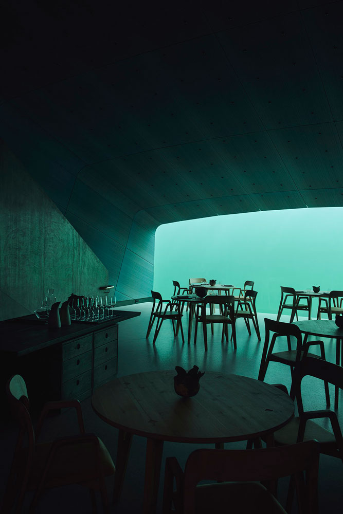 restaurantUnder