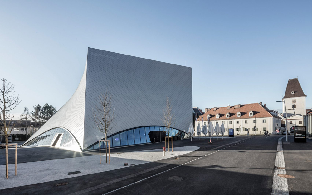 state-gallery-marte-marte-architekten